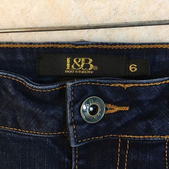 L&B  "Flare" Dark Wash Jeans Size 6 - Picture 5 of 15